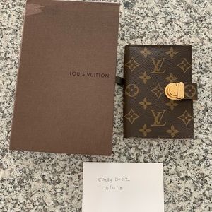 Louis Vuitton Koala agenda Rose Ballerine interior